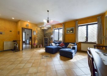 Soggiorno - Villa Monterosi - foto 17