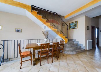 Sala da pranzo - Villa Monterosi - foto 21