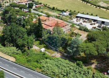 Casa all\'aperto - Commercial Activity Via Cassia, Campagnano di Roma - photo 1