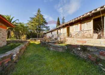 Giardino - Commercial Activity Via Cassia, Campagnano di Roma - photo 30