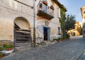 Edificio all\'aperto - Trilocale Via XX Settembre
 
38, Formello - foto 4