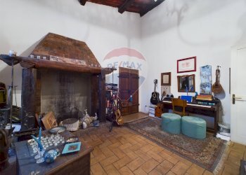 Soggiorno - Quadrilocale Piazza Sant'Angelo
 
7, Formello - foto 12