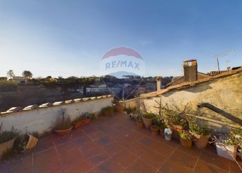 Terrazza - Quadrilocale Piazza Sant'Angelo
 
7, Formello - foto 23