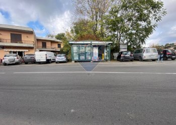 Foto 1 - Locale Commerciale Via Nazario Sauro, Formello - foto 1