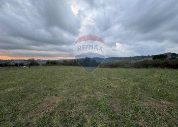 Vista delle montagne - Agricultural land via dei mandriali
 
55, Campagnano di Roma - photo 8