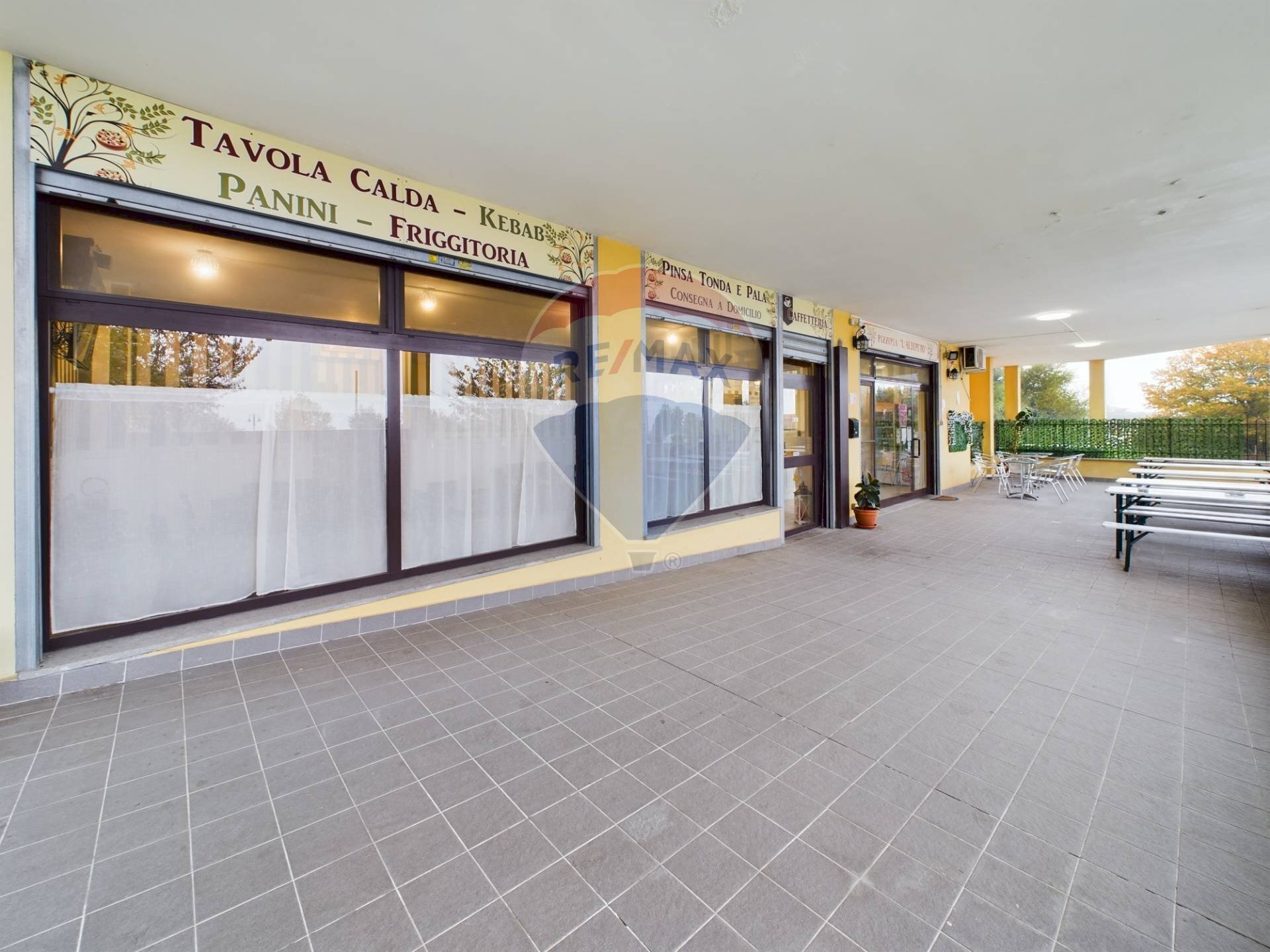 Terrazza - Locale Commerciale Via Pio la Torre
 
4, Formello - foto 2