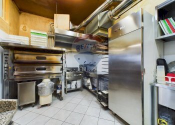 Dispensa di stoccaggio - Locale Commerciale Via Pio la Torre
 
4, Formello - foto 8