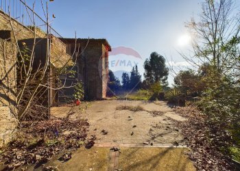 Casa all\'aperto - Villa via valle steccona
 
23, Campagnano di Roma - foto 15