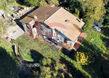 Casa all\'aperto - Villa via valle steccona
 
23, Campagnano di Roma - foto 26