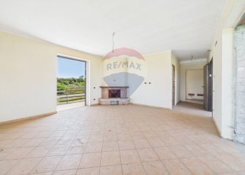 Stanza vuota - Villa Campagnano di Roma - foto 11