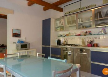 Casa in centro storico con giardino via P. Capponi - Casa indipendente Via Pier Capponi
 
18, Noto - foto 20