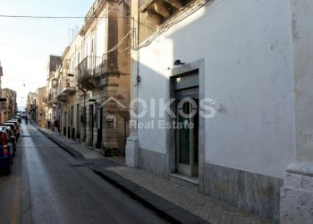 Locale commerciale in via Aurispa 3 - Locale Commerciale Via Aurispa, Noto - foto 4