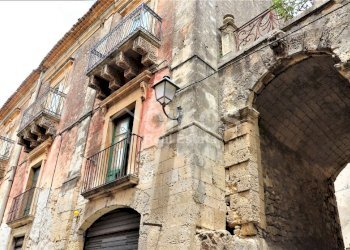 Appartamento in palazzo d\'epoca 2 - Casa indipendente Via Carlo Alberto, Palazzolo Acreide - foto 2