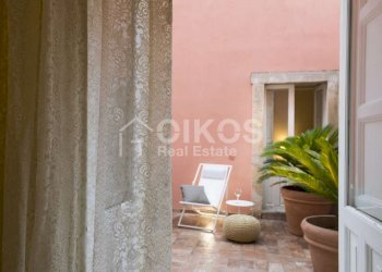 Casa nel cuore di Noto3 - Casa indipendente Via Ruggero Settimo
 
s.n.c, Noto - foto 3