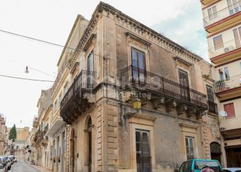 Foto 1 - Casa indipendente c.so Regina Elena
 
46, Modica - foto 1