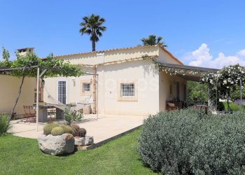 Foto 3 - Villa via Napoli
 
37, Noto - foto 3