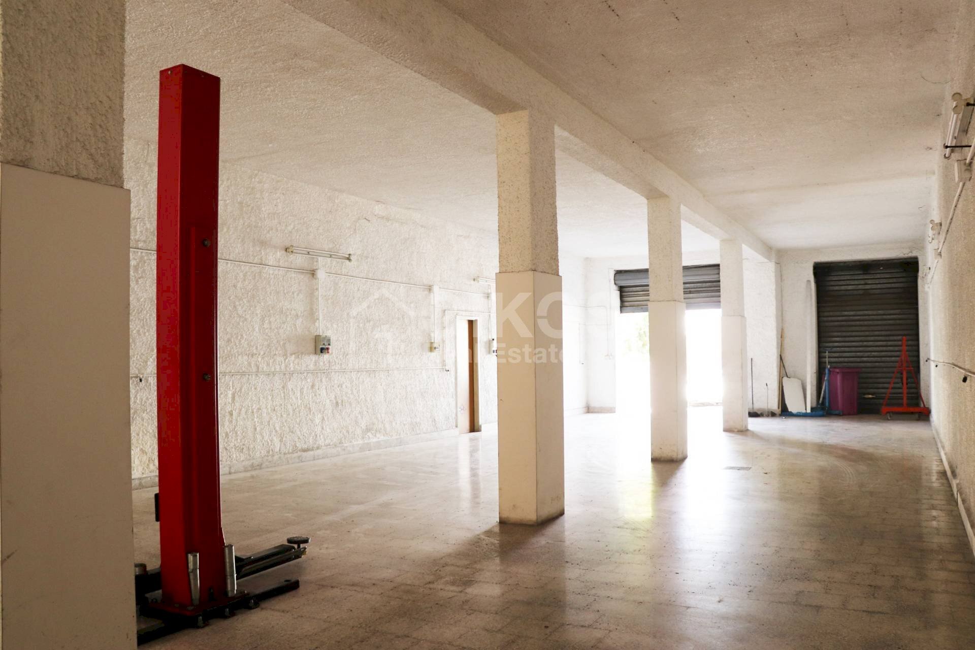 Foto 3 - Commercial Premises viale principe di piemonte
 
98, Noto - photo 3