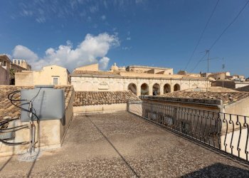 Foto 12 - Stabile - Palazzo Via Ducezio
 
s.n.c, Noto - foto 11