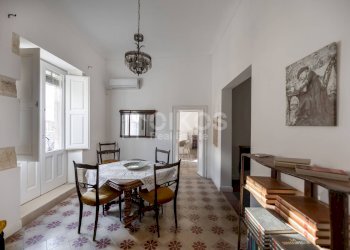 Foto 3 - Appartamento via Antonio Sofia
 
4, Noto - foto 3