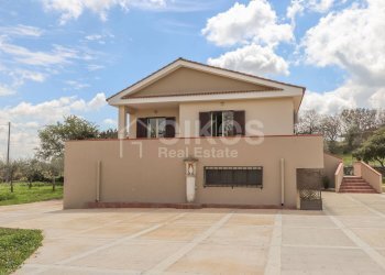 Foto 3 - Villa C.da Porticaletto
 
snc, Palazzolo Acreide - foto 3