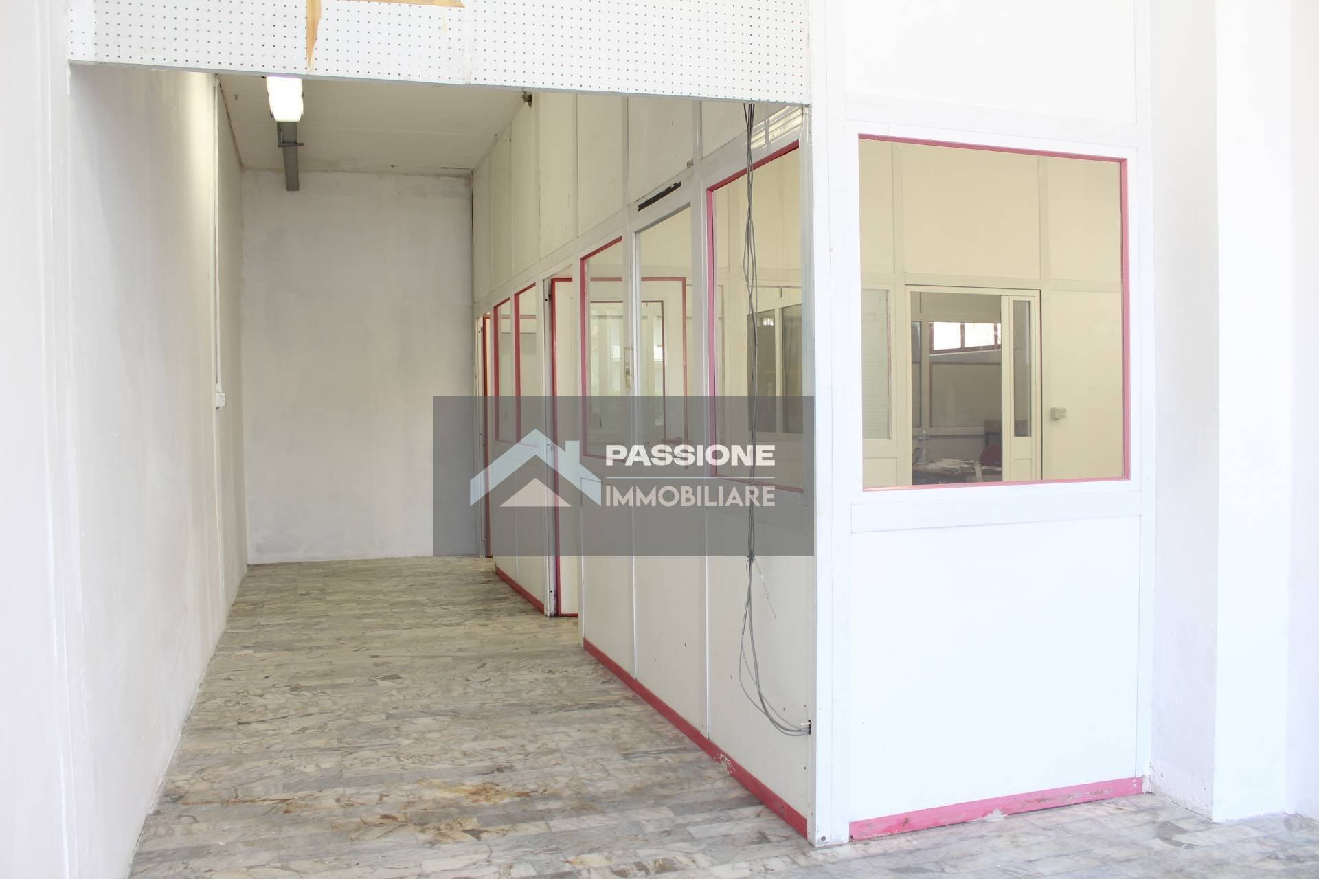 Foto 3 - Locale Commerciale via san giovanni
 
107, Colonnella - foto 3