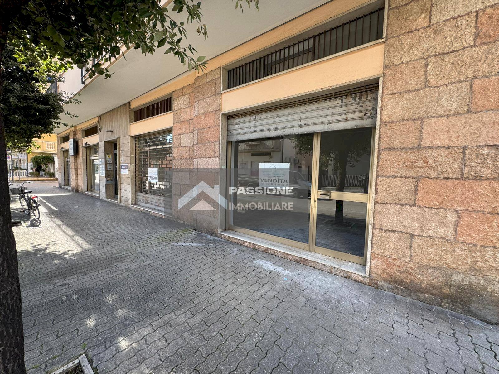 Foto 1 - Locale Commerciale via trieste 56-58
 
56-58, Giulianova - foto 1