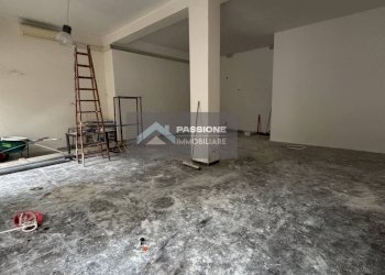 Foto 14 - Locale Commerciale via trieste 56-58
 
56-58, Giulianova - foto 13