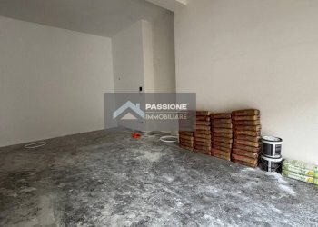 Foto 17 - Locale Commerciale via trieste 56-58
 
56-58, Giulianova - foto 16