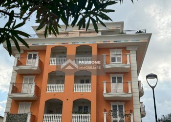 Foto 1 - Quadrilocale via cristoforo colombo
 
85, Martinsicuro - foto 1