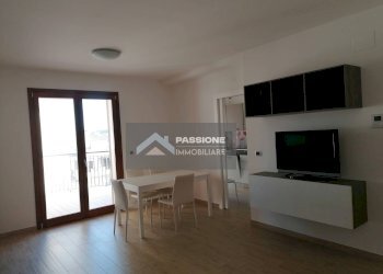 Foto 4 - Quadrilocale via cristoforo colombo
 
85, Martinsicuro - foto 4