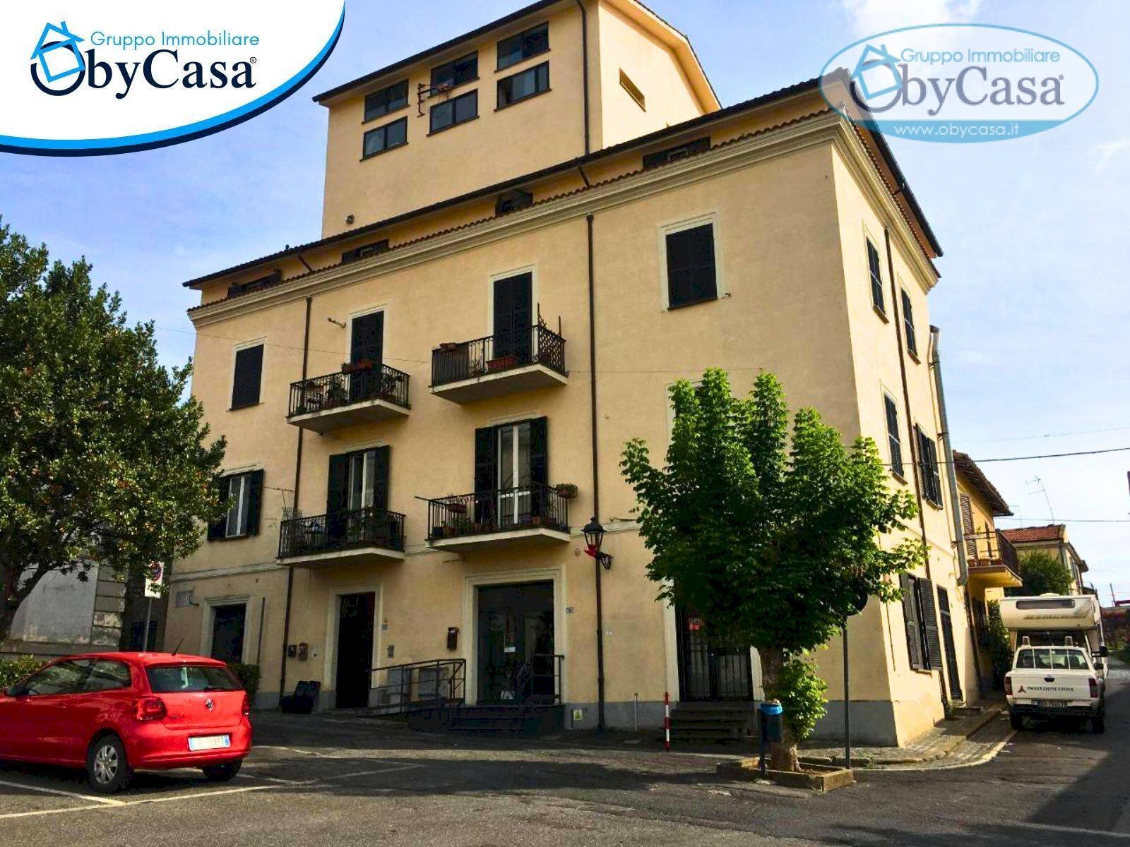 Foto 2 - Trilocale Piazza del Campo
 
11, Canale Monterano - foto 2