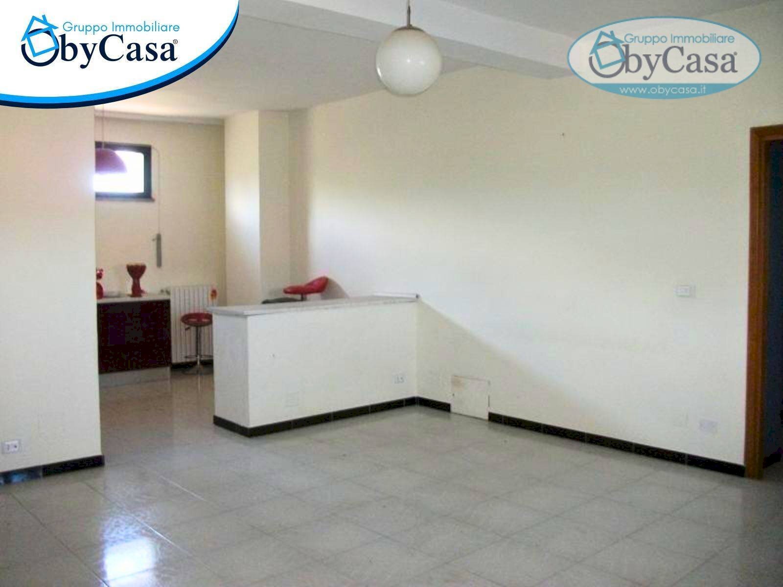 Foto 1 - Trilocale Piazza del Campo
 
11, Canale Monterano - foto 1