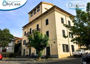 Foto 8 - Trilocale Piazza del Campo
 
11, Canale Monterano - foto 8