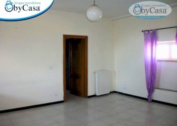 Foto 9 - Trilocale Piazza del Campo
 
11, Canale Monterano - foto 9