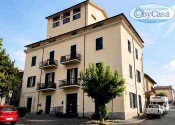 Foto 10 - Three-room apartment Piazza del Campo
 
11, Canale Monterano - photo 10