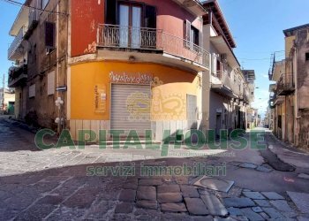 Foto 1 - Commercial Premises via Avini, Terzigno - photo 1