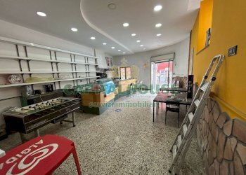 Foto 4 - Commercial Premises via Avini, Terzigno - photo 4