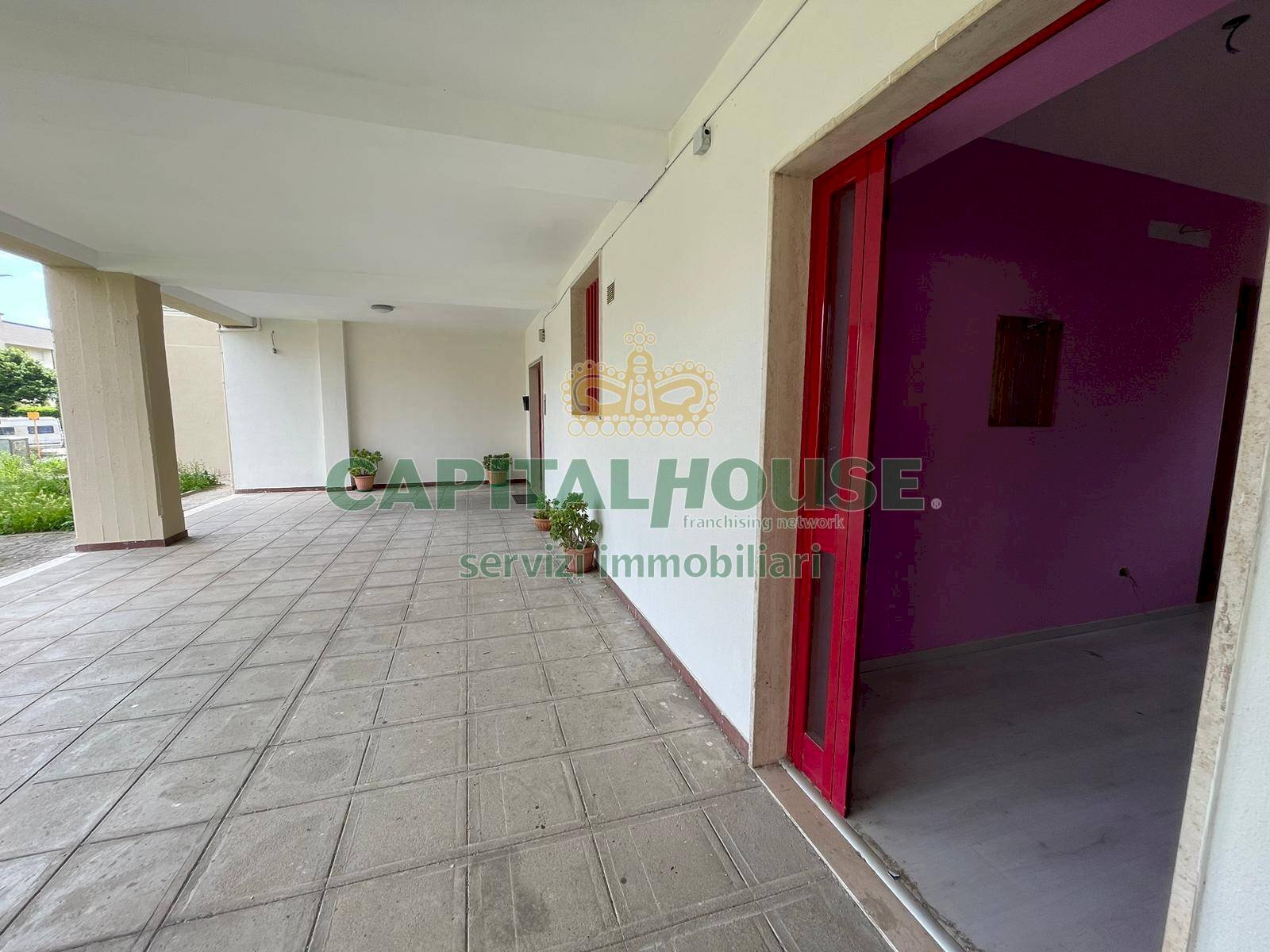 Foto 2 - Locale Commerciale Via Manfra, Avellino - foto 2