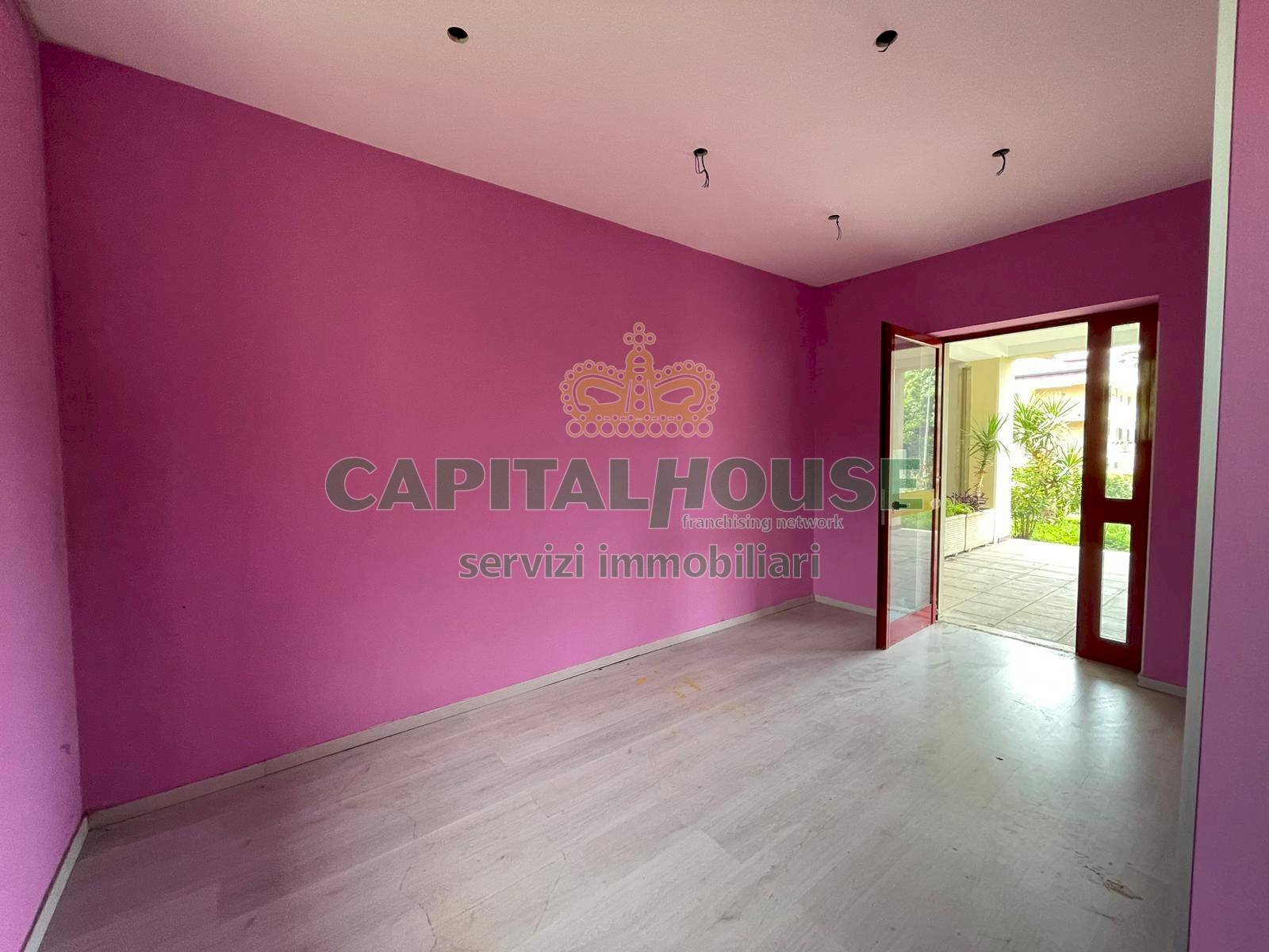 Foto 3 - Locale Commerciale Via Manfra, Avellino - foto 3