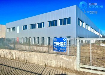 Foto 1 - Capannone via lombardia, Medolago - foto 1