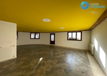 Foto 9 - Ufficio via Cristoforo Colombo
 
30, Urgnano - foto 9