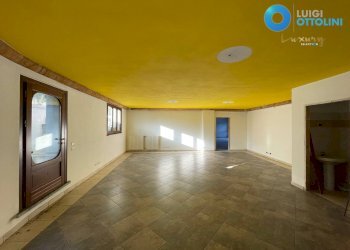 Foto 17 - Ufficio via Cristoforo Colombo
 
30, Urgnano - foto 17