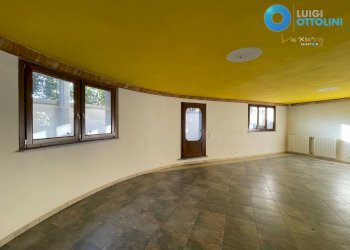 Foto 18 - Ufficio via Cristoforo Colombo
 
30, Urgnano - foto 18