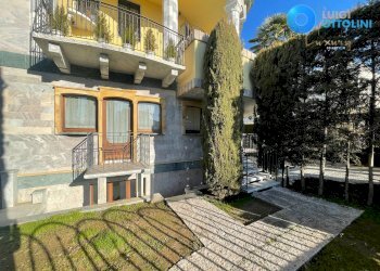 Foto 30 - Ufficio via Cristoforo Colombo
 
30, Urgnano - foto 30