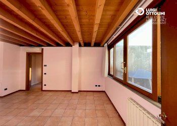 Foto 4 - Negozio via Guglielmo marconi
 
2, Verdellino - foto 4