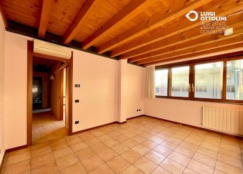 Foto 6 - Negozio via Guglielmo marconi
 
2, Verdellino - foto 6