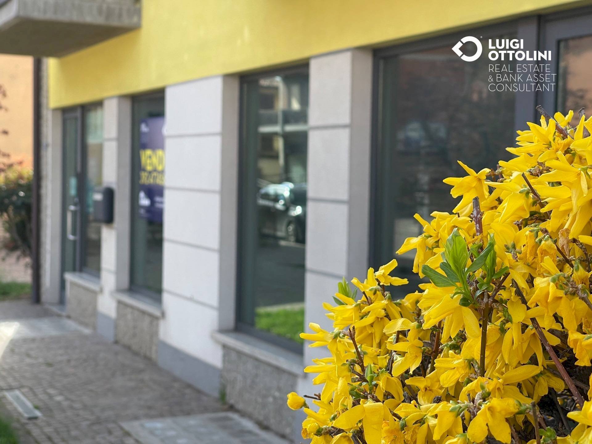 Foto 1 - Negozio via Campofiori
 
26, Almè - foto 1