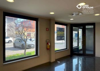 Foto 47 - Negozio via Campofiori
 
26, Almè - foto 47