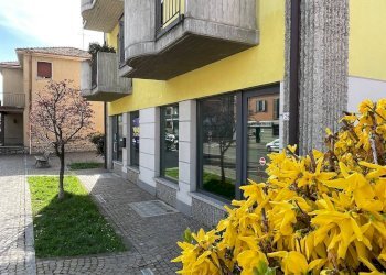 Foto 66 - Negozio via Campofiori
 
26, Almè - foto 66