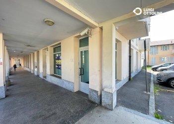 Foto 5 - Negozio via lissenzio
 
12, Lonate Pozzolo - foto 5